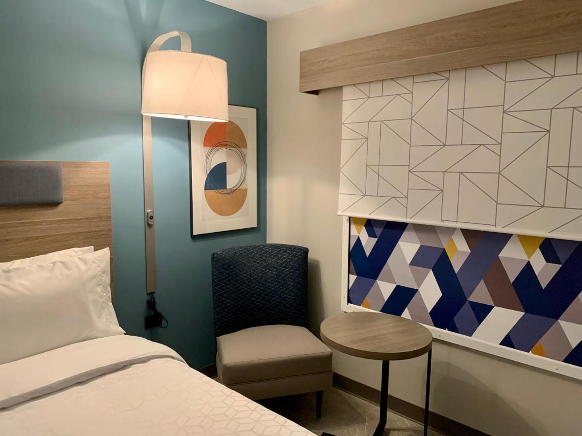 Holiday Inn Express - Guadalajara Vallarta Poniente By Ihg Zapopan Bagian luar foto