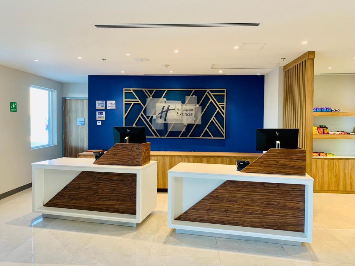 Holiday Inn Express - Guadalajara Vallarta Poniente By Ihg Zapopan Bagian luar foto