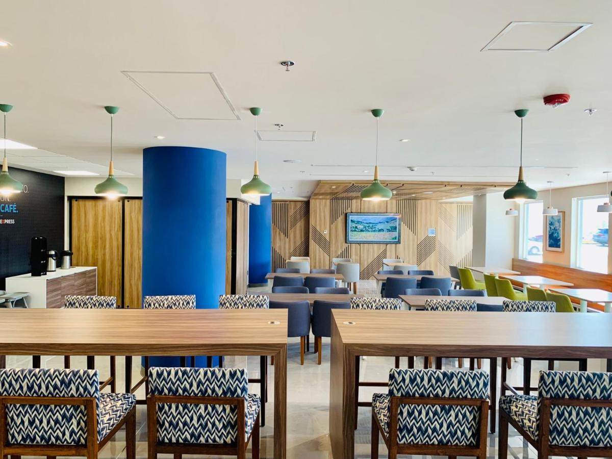 Holiday Inn Express - Guadalajara Vallarta Poniente By Ihg Zapopan Bagian luar foto